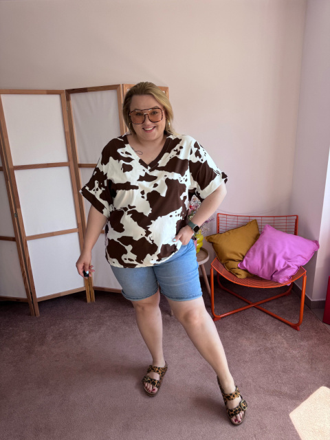 KRÓTKIE SPODENKI JEASNOWE KRÓTKIE SPODENKI JEASNOWE