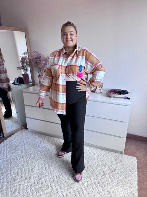 LEGGINSY FLARY PRĄŻEK CZARNE- dostępne tylko u nas LEGGINSY FLARY PRĄŻEK CZARNE- dostępne tylko u nas