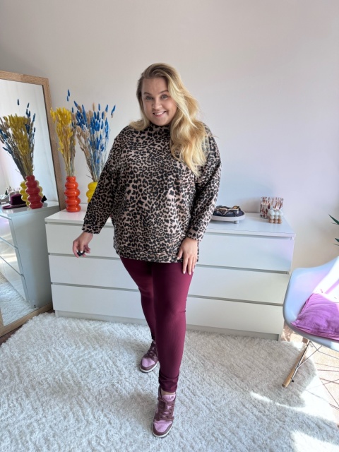 LEGGINSY UP BORDO - DOSTĘPNE TYLKO U NAS LEGGINSY UP BORDO - DOSTĘPNE TYLKO U NAS