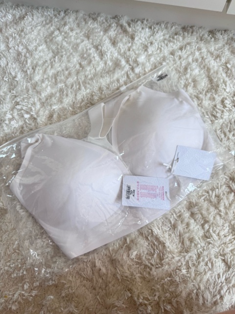 STANIK SOFT SHAPE KRYSZTAŁKI STANIK SOFT SHAPE KRYSZTAŁKI