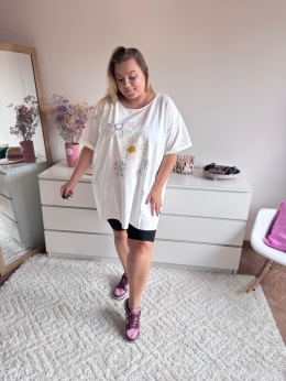 T-SHIRT BIAŁY OVERSIZE kwiaty By Szafana+