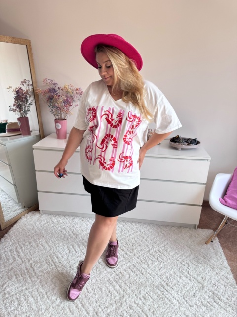 T-SHIRT BIAŁY SEREK krewetki By Szafana+ T-SHIRT BIAŁY SEREK krewetki By Szafana+