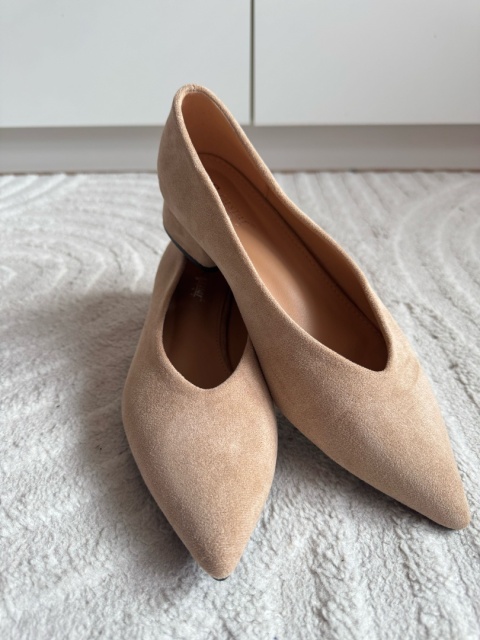 BUTY BALETKI W SZPIC BEŻOWE I CZARNE