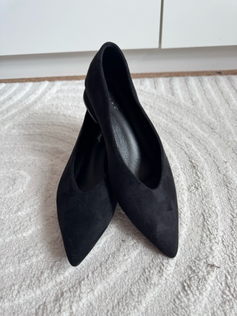 BUTY BALETKI W SZPIC BEŻOWE I CZARNE