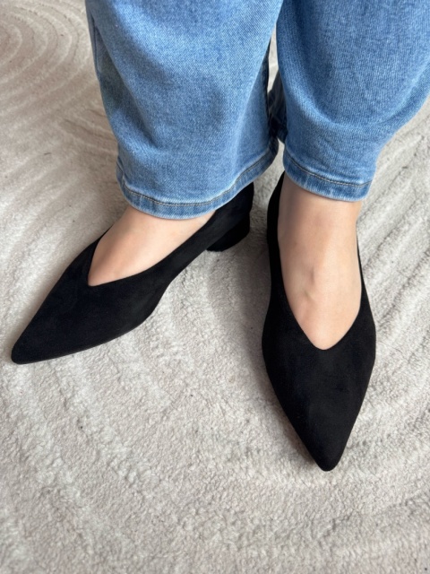 BUTY BALETKI W SZPIC BEŻOWE I CZARNE