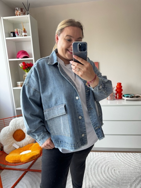 KURTKA JEANSOWA BLING